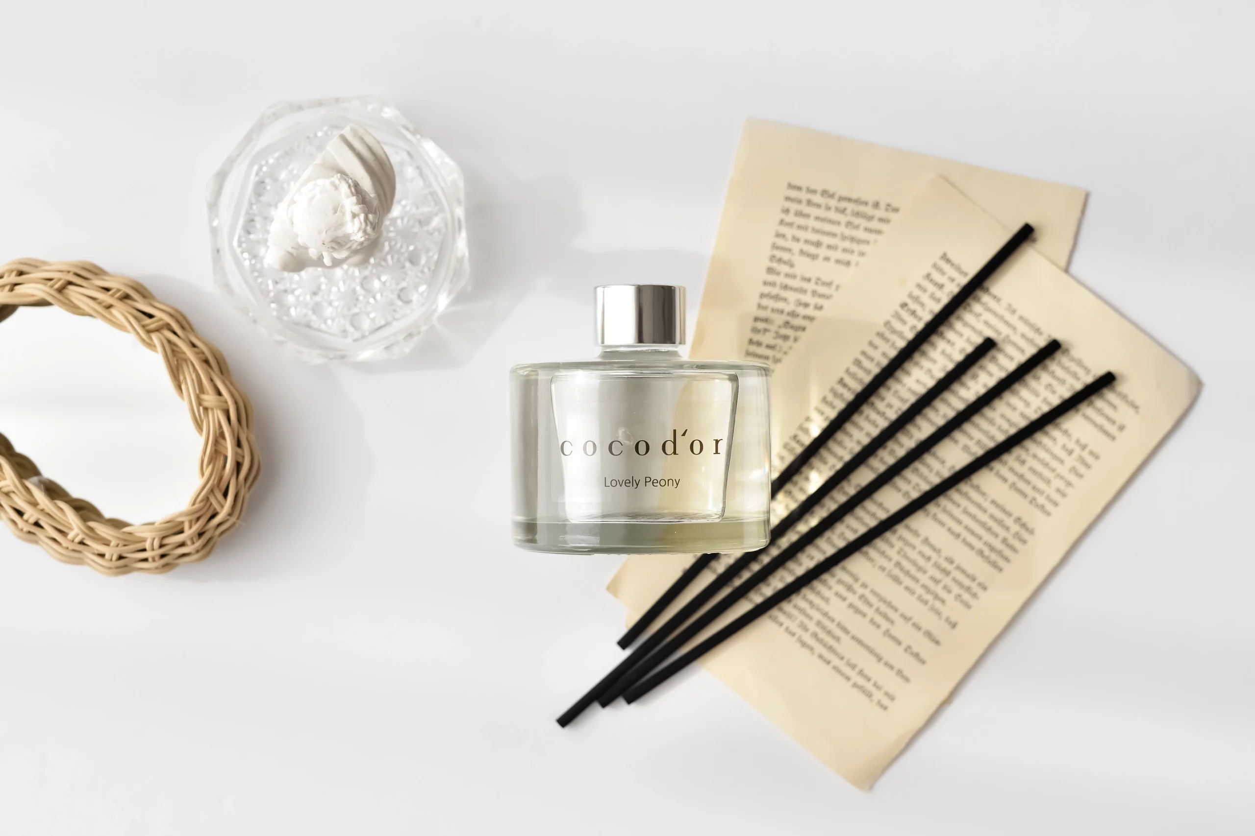Cocodor Signature Diffusore a Bastoncini 200 ml Profumo di Rosa – Profumatore per Ambiente con Rose Centifolie di Grasse, Musk e Bastoncini Neri in Rattan - immagine 6